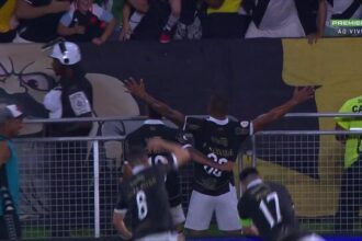 Vasco superou Botafogo em São Januário com gol decisivo de Paulo Henrique em 2023