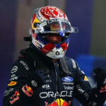 Verstappen conquista pole em Singapura e mantém cautela para a corrida