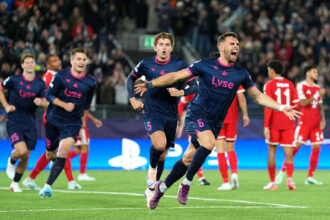 Viking desafia favoritismo do Bayern de Munique em empate na Liga dos Campeões