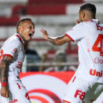 Vila Nova derrota Náutico nos Aflitos e assume a liderança da Série B