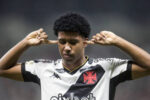 Volante Andrey Santos revela maratona para acompanhar jogo do Vasco