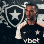 Ziyech projeta futuro vitorioso e busca títulos com a camisa do Botafogo